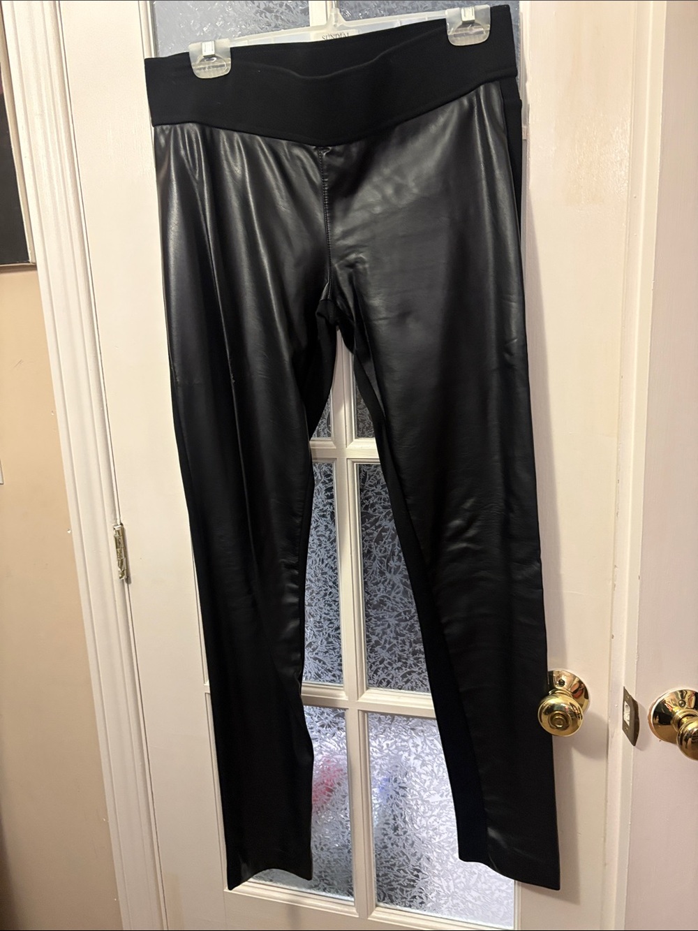 Club Monaco size 8 vegan front/woven back